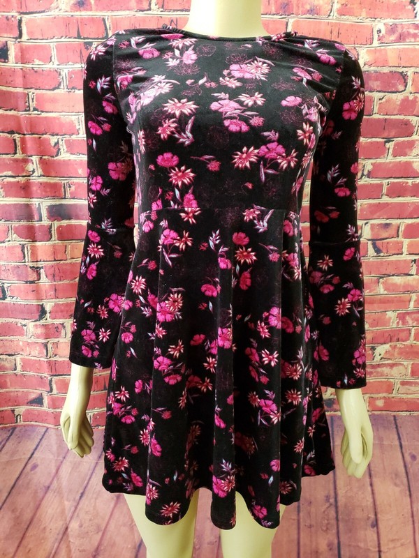 Ella Moss Girls Velour Dress Long Sleeve Black Purple Flowers Sz 14.  NEW 