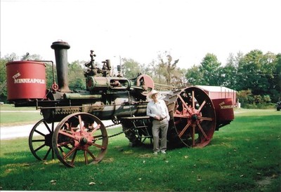 vtg color photo The Minneapolis steam engine tractor Heston steam museum 2007