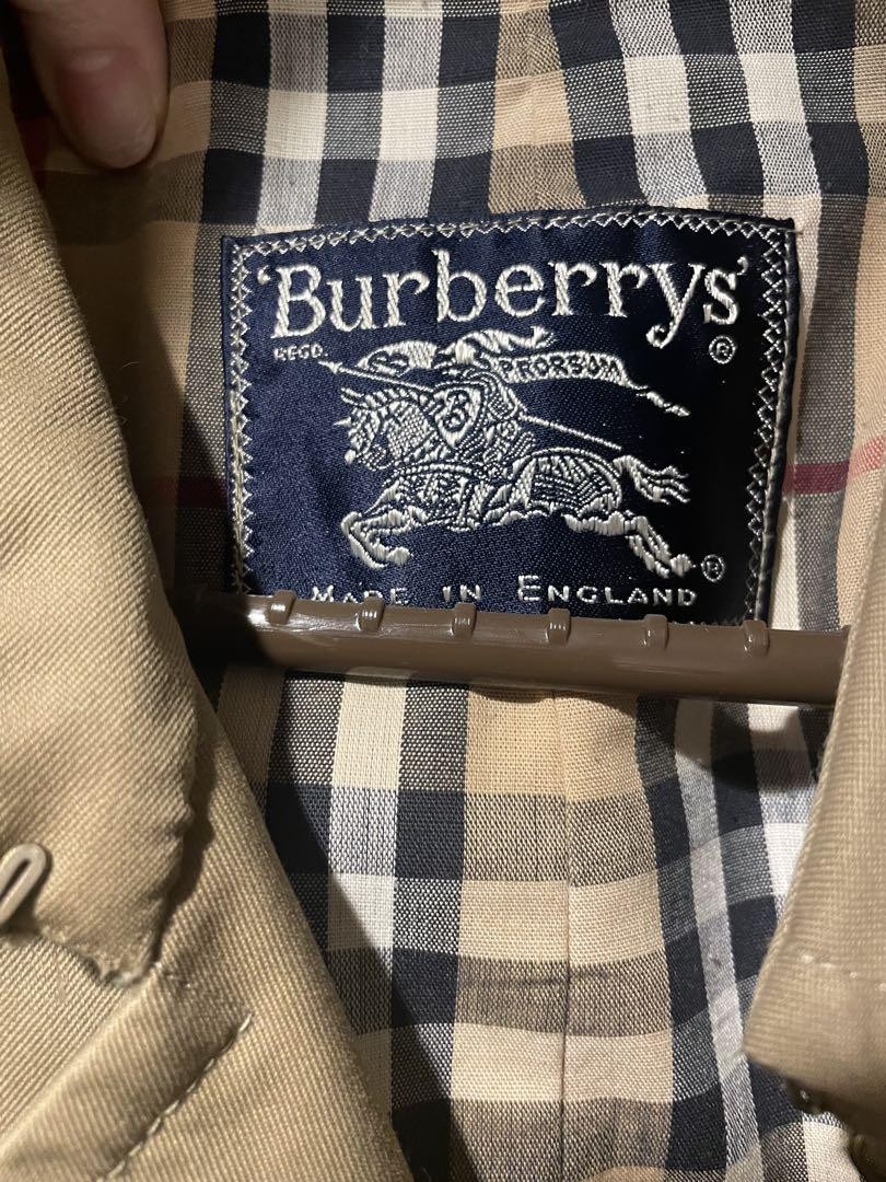 Burberry Beige Trench Coat Classic Outerwear for Women