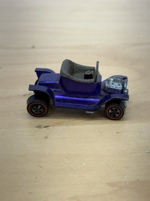 Hot Wheels 1:64 Die Cast Red Line 1968 USA Hot Heap Purple/ Brown Interior