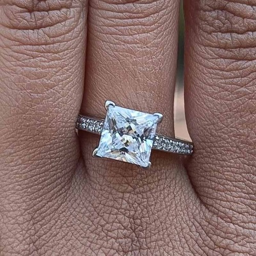 2,86 TCW Princess Cut farbloser Moissanit Ring für Damen 14k Weißgold vergoldet - Bild 4 von 7