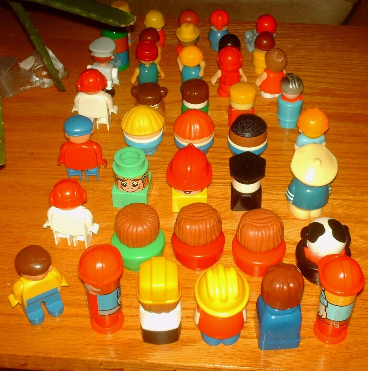 Vintage Assorted Lego Duplo little people other Minifigure s