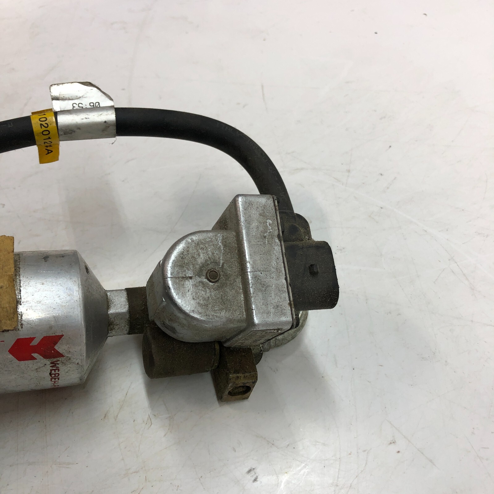 LAMBORGHINI MURCIELAGO LP640 FUEL FILTER SOLENOID VALVE 410937305 410201214A OEM