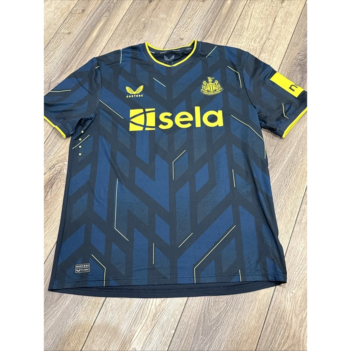 Preços baixos em Newcastle United Tamanho Extra Grande fã de