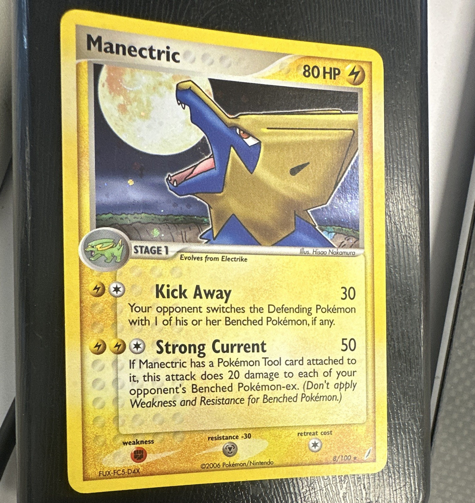 The Pokémon Company Manectric 8/100 Crystal Guardians 2006 Holo Rare EN 80HP