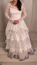 1950  s Vtg Lace Tiered Wedding Gown Cupcake Tulle Wedding Dress    Sz 12