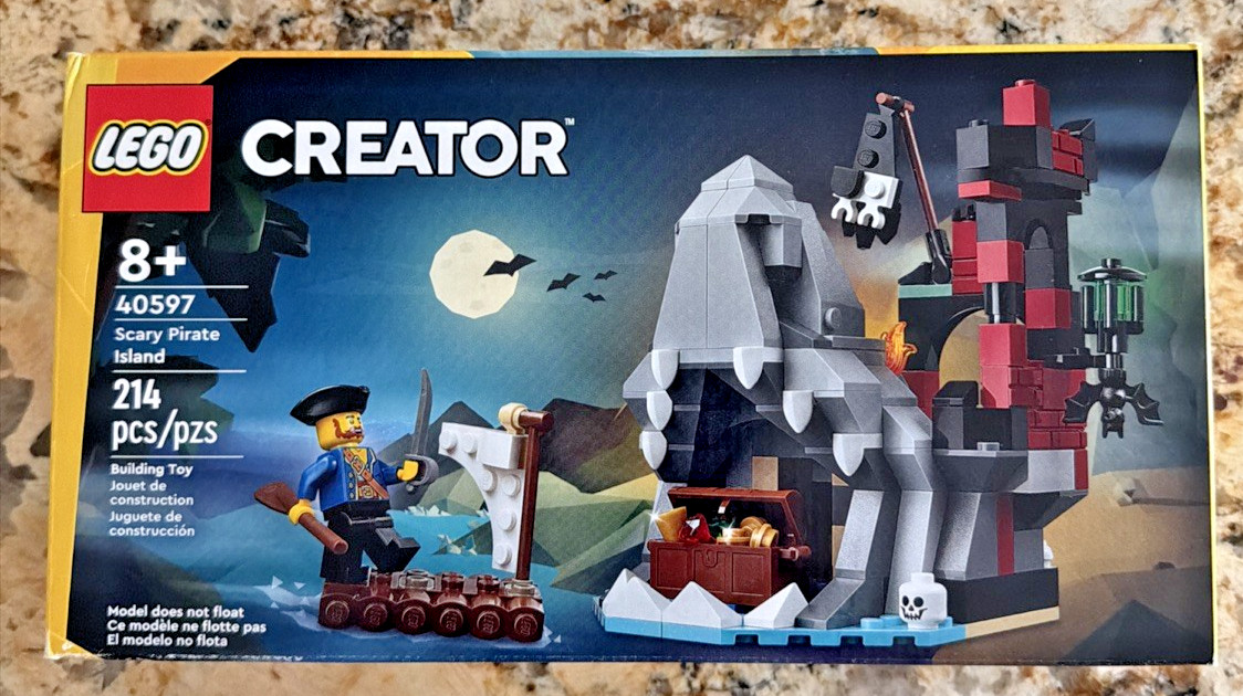 LEGO GWP Scary Pirate Island , 40597, New, Sealed, Retired