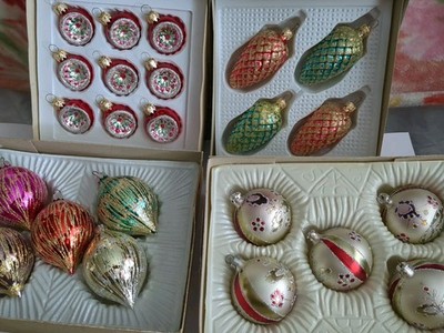Vtg Romania Poland W. Germany & Christmas Classics Glitter Ornaments 4 Boxes 