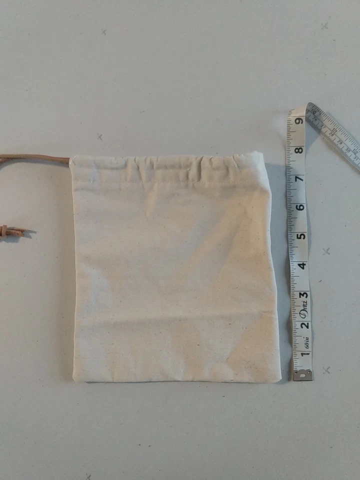 Bolsa de tela con cordón hecha a mano, bolsa de raciones Poke, recreación en polvo negro Foto 2 de 4