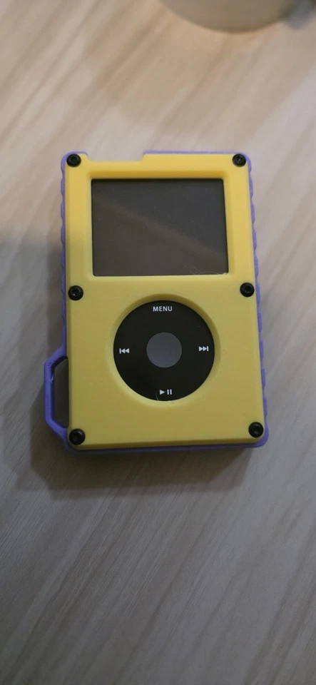 iPod Classic 5th,6th and 7th Generation Purple and Yellow Case. - Image 4 of 4