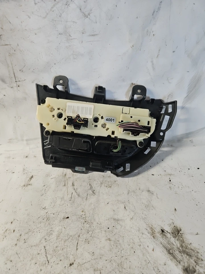 福特福克斯2012-2014温度暖通空调加热器交流气候控制模块开关 — 第 3/4 张图片