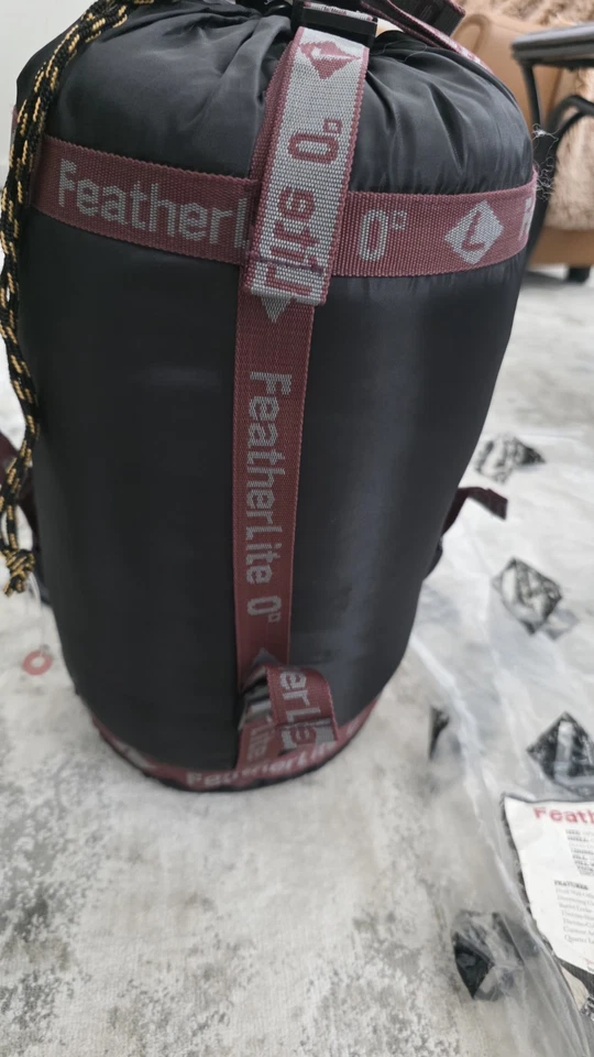 Ledge Feather Lite Sleeping Bag Water Resistant & Compact - Image 4 of 4