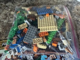 Lego Minecraft 21116 Crafting Box w/ Manuals 8-in-1 Building Set Steve Skeleton