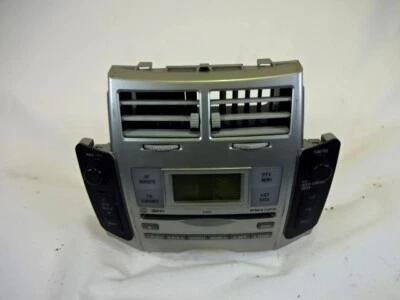 86120-0D210 Autoradio TOYOTA Yaris 1.3 B 64KW 5M 5P (2008) Ersatz Used (Nicht F - Bild 1 von 4