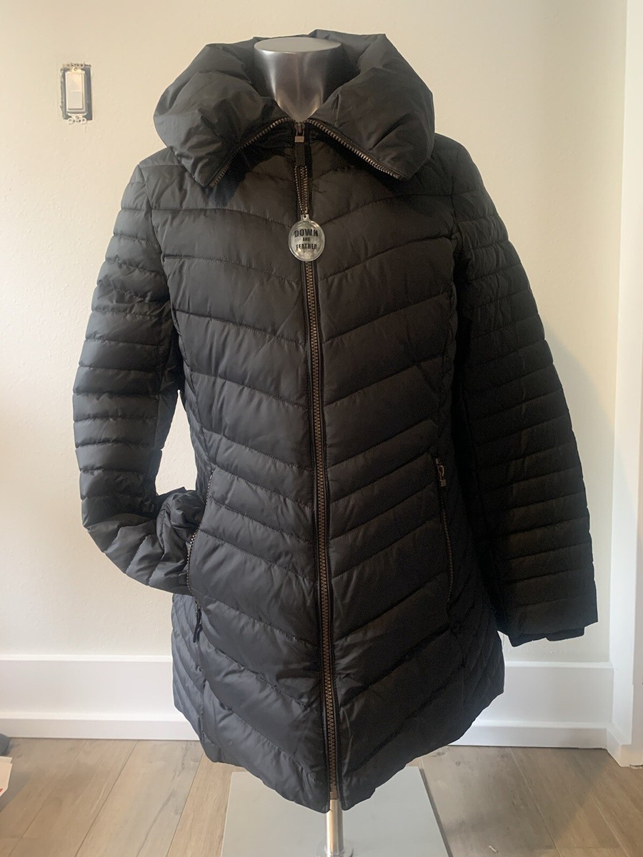 Siennastudio WOMENS Short Puffer Jacket NEW with tags Retail $200 winter  cold