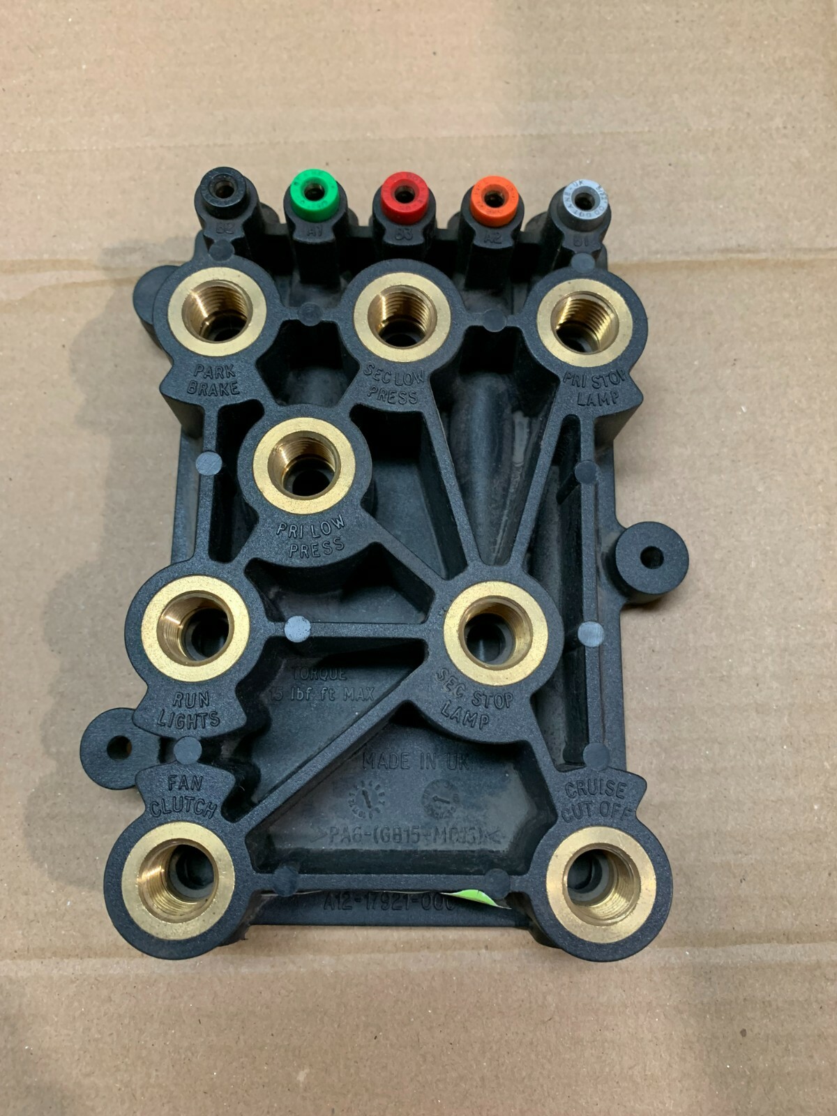 Sterling / Freightliner New OEM Air Manifold Valve A12-17921-000  