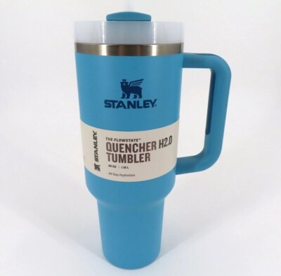 Stanley POOL 40oz Flowstate Quencher H20 Tumbler Blue NEW Water Bottle Cup Straw