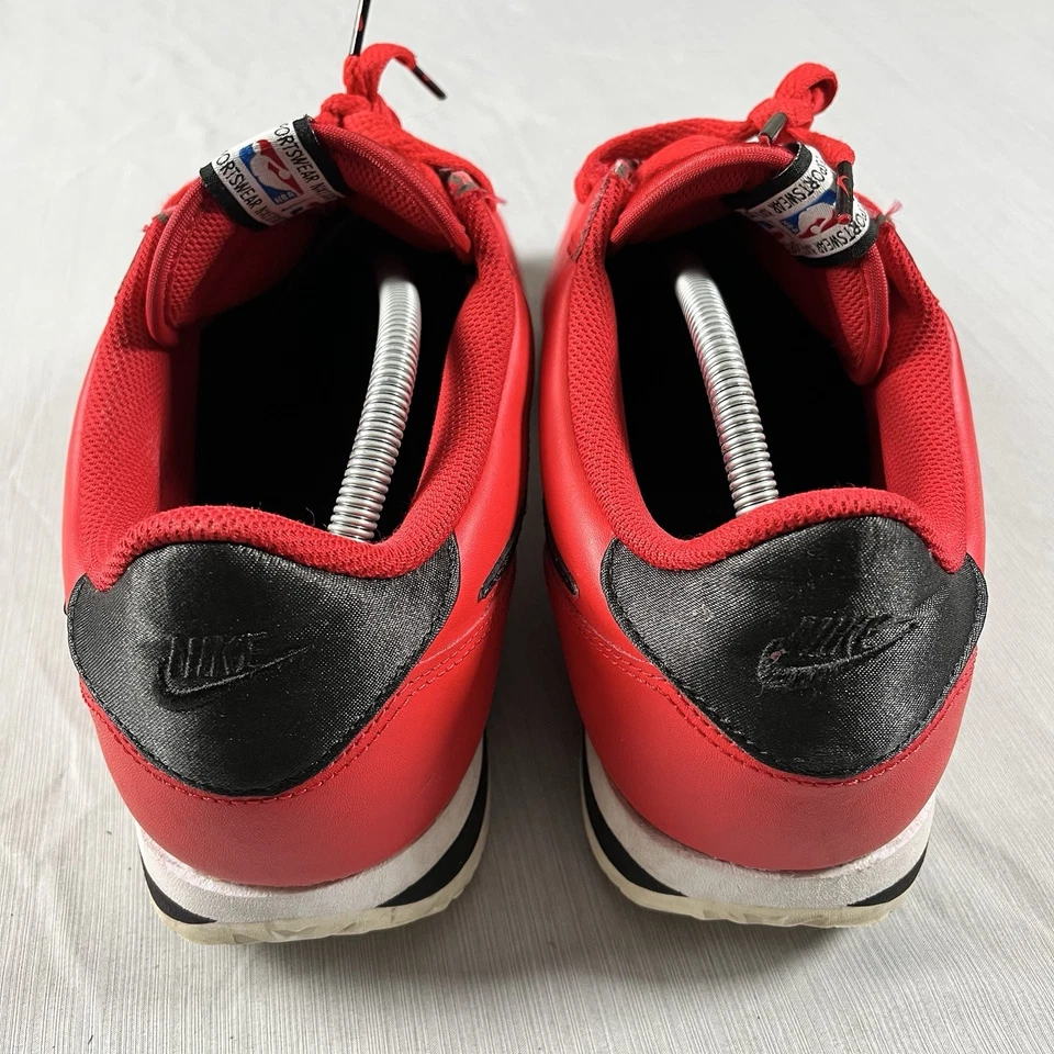 Nike Cortez SE NBA Men's Size 13 Red Casual Sneakers Running Shoes CI1047-600 - Image 4 of 4