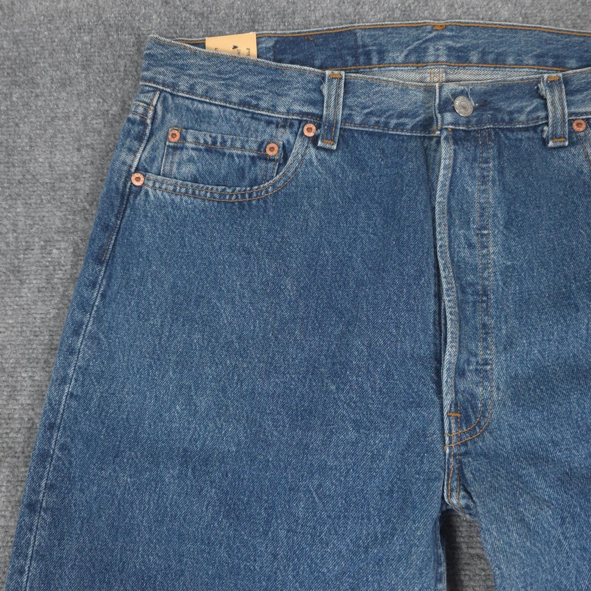 NWT VTG Levis 501 Jeans Mens 36x34* Straight Leg Button Fly USA