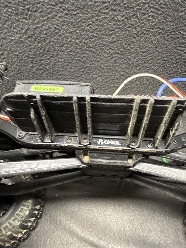 Axial SCX10 II Jeep Cherokee 4WD Rock Crawler Brushed AXID9047 RTR Runs Great - Picture 18 of 21