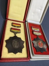 DDR 2x Vaterländischer Verdienst Orden In Etui Ost Germany Auszeichnung St53￼