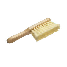 CHARLES BENTLEY Soft Cream Varnished Hand Brush, Soft PVC Bristles Banister Brus
