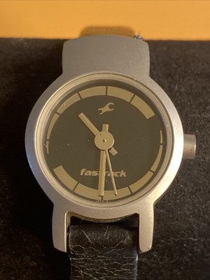Fastrack Watch Women's 23mm Black Dial Black Leather Band New Battery
