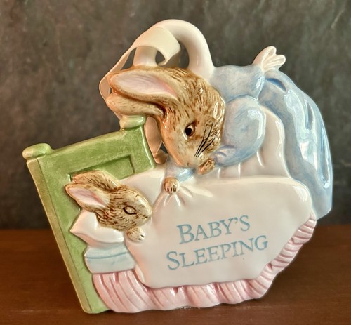Beatrix Potter Baby Sleeping Baby Awake Nursery Door Plaque Schmid Vintage 1992