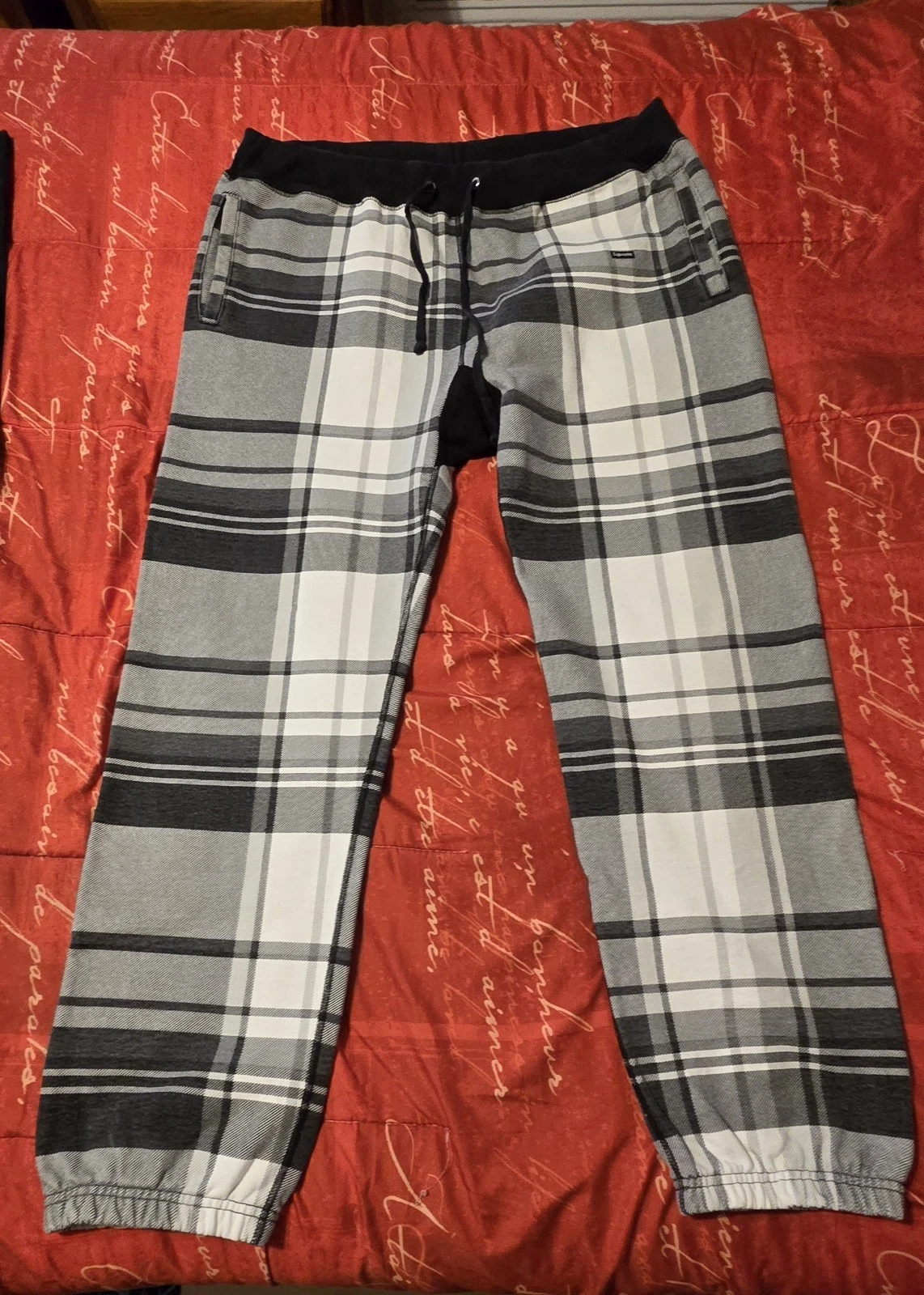 Pantalon de survêtement Supreme à carreaux (Rare) XL