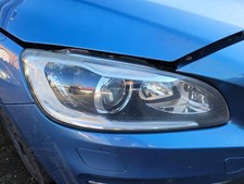 Volvo S60 MK2 (134) 2015 Right Xenon Headlight Assembly Black/Chrome 31698821