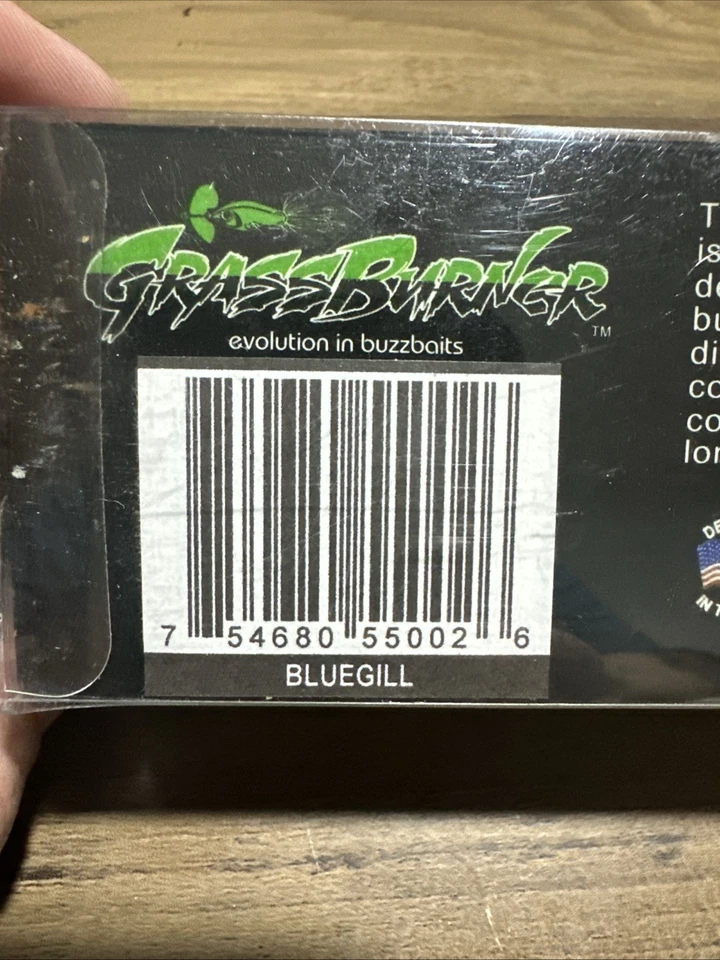 NUEVO Señuelo de pesca Evolution Baits quemador de hierba branquia azul RARO Topwater Buzzbaits Foto 4 de 4