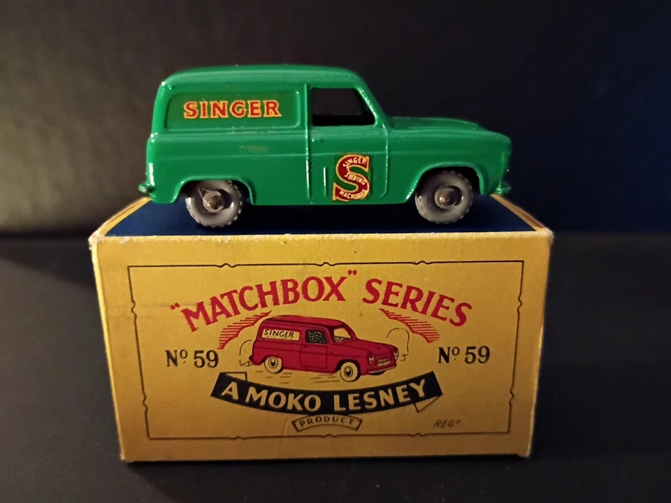 Matchbox #59A Ford Thames Van Dark Kelly Green 1958 GPW In Solid Original B5 Box - Image 2 of 4