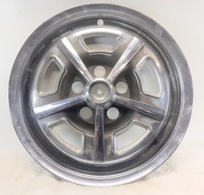Single 1967 1968 Ford Thunderbird T-bird 15 Mag Hubcap Wheel Cover