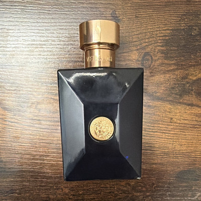 Versace Dylan Blue Eau de Toilette Spray, Regular Size 3.4 fl oz