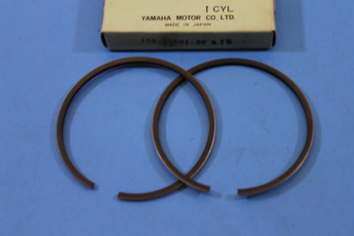 NOS Yamaha Piston Ring .75 3rd O/S YAMAHA YDS5 YM2C RINGS PART