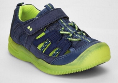 Surprize by Stride Rite Toddler Boys Josh Fisherman Sandals Light Up Size 4