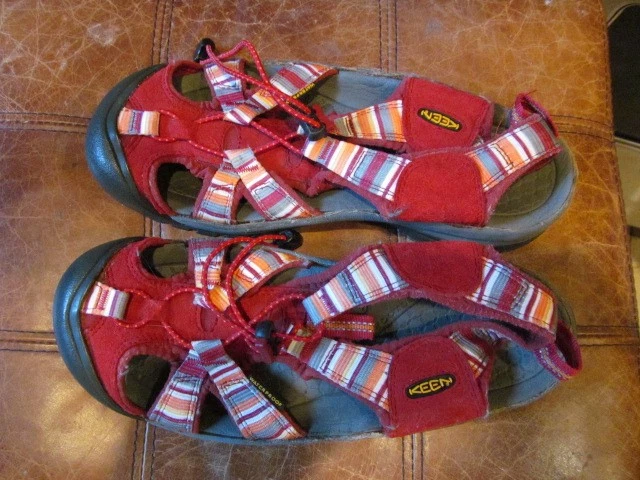 * Keen Women Venice H2 US 10 Waterproof Sport Water Hiking Trail RED