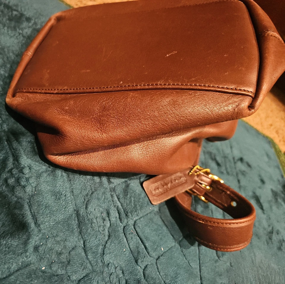 Bolso cubo vintage Coach Legacy cuero marrón 9165 - 12"x12" Foto 3 de 4