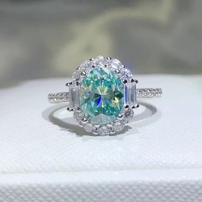 2.0Ct Oval Green Dazzling Moissanite 925 Silver Bridal Ring sz 5-9