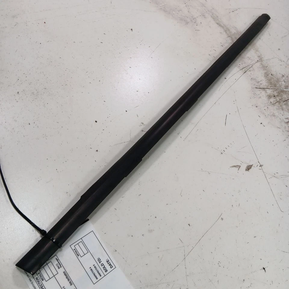 Fiat 500 Door Glass Window Weather Strip Trim Front Right Passenger  2014 2015 2 - Image 2 of 4