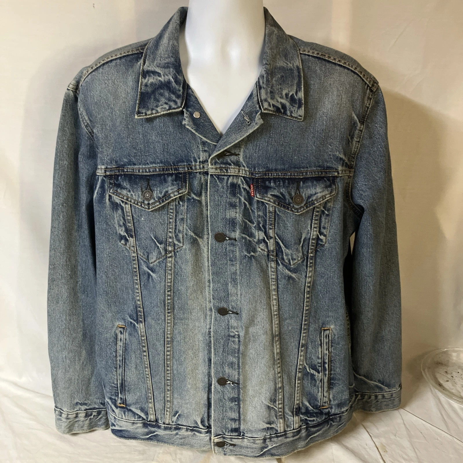 Levis 72334 Mens Denim Blue Jeans Trucker Jacket Coat XL 100% Cotton Free Ship!