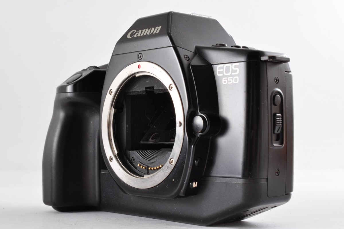 Canon EOS 650 Black 35mm SLR Film Camera [Exc+5] (1031467) Japan