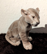 Rosenthal Figur junger Löwe,  Entwurf  Willy Zügel - Tiger