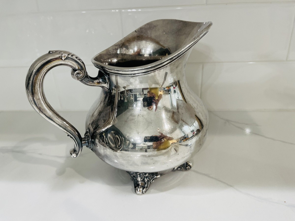 Vintage Reed & Barton Silver Plate Water Pitcher Regent 5600 9