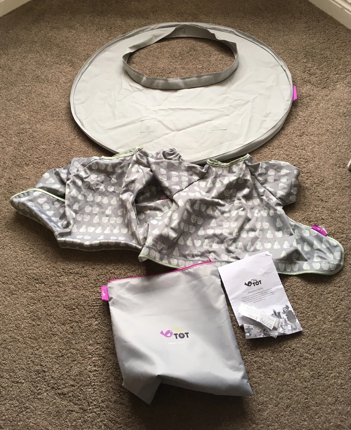 Bibs - Tidy TOT All in one With 2bibs & tray kit for highchairs