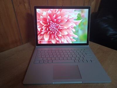 Microsoft Surface Book, i7/250GB/8GB * Functional w/ issues READ DESCRIPTION*