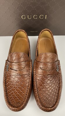 Gucci Limited Edition Brown Caiman Men display picture 1