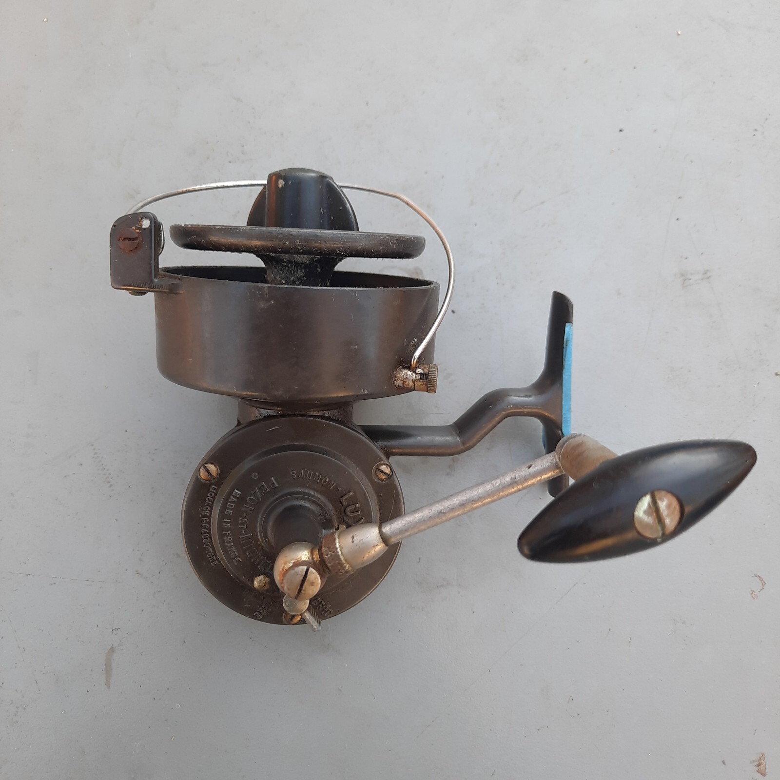 Vintage Early Model Luxor Spinning Reel Needs Work,Vintage Reels,Crack