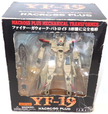 Yamato Macross Plus YF-19 3 Type Changeable Battroid Gerwalk Fighter Japan Rare