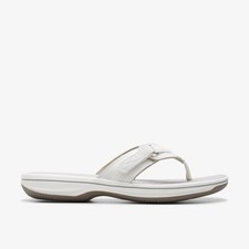 Clarks Womens Brinkley Sea White Synthetic Flat Sandals,Flip Flops Synthetic